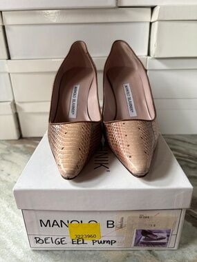 Manolo Blahnik eel skin pump